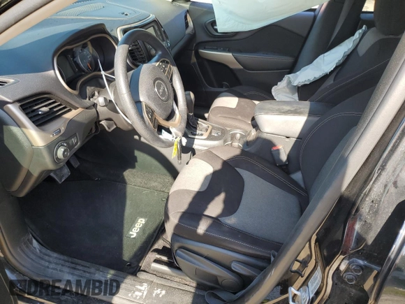 2018 Jeep Cherokee Latitude Tech Connect with VIN 1C4PJMCX7JD500971, listed as a Copart auction lot 57604465 with 133,293 mi miles and Salvage title. Bid and sale history available at DreamBid. Image 7.