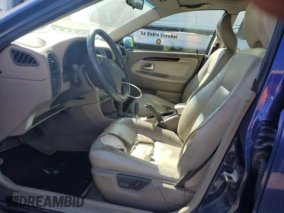 2004 Volvo V40 z VIN YV1VW27524F027635, wystawiony jako Copart lot #76744664 z przebiegiem 130 302 mil mil oraz Tytuł czysty. Historia ofert i sprzedaży dostępna na DreamBid. Obrazek 8.