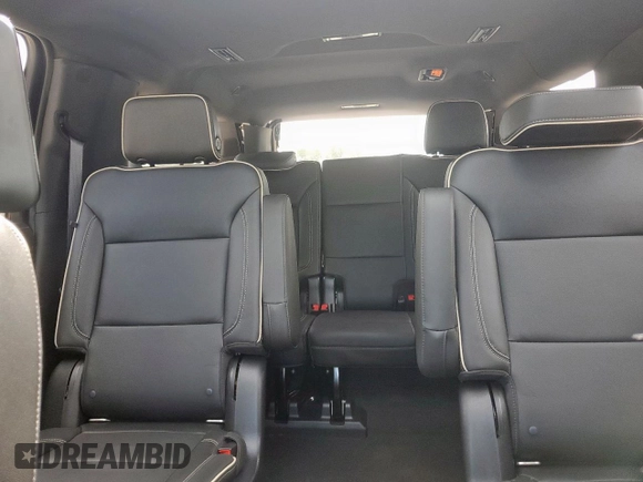 2021 GMC Yukon XL SLT with VIN 1GKS2GKD6MR429631, listed as a Copart auction lot 61150855 with 51,560 mi miles and Salvage title. Bid and sale history available at DreamBid. Image 10.