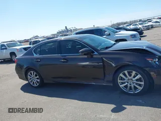 2013 Lexus GS 350 z VIN JTHCE1BL2D5013898, wystawiony jako IAAI lot #41988563 z przebiegiem 108 500 mil mil oraz . Historia ofert i sprzedaży dostępna na DreamBid. Obrazek 13.