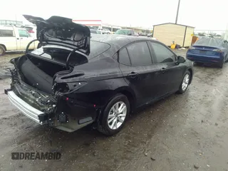 2025 Toyota Camry LE with VIN 4T1DAACK5SU060431, listed as a IAAI auction lot 41552223 with 2,490 mi miles and . Bid and sale history available at DreamBid. Image 4.