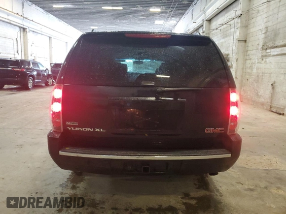 2010 GMC Yukon XL Denali with VIN 1GKUKMEF6AR225203, listed as a Copart auction lot 72700704 with 249,050 mi miles and Clean Title. Bid and sale history available at carsss.com. Image 6.