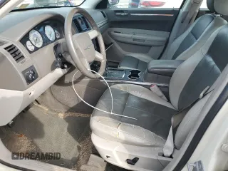 2008 Chrysler 300 Touring with VIN 2C3LA53G08H137189, listed as a Copart auction lot 51606965 with 193,323 mi miles and Salvage Title. Bid and sale history available at carsss.com. Image 7.