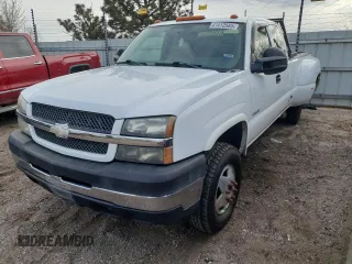 2004 Chevrolet Silverado 3500 with VIN 1GCJC39G84E193598, listed as a Copart auction lot 41412585 with 99,910 mi miles and Salvage Title. Bid and sale history available at carsss.com. Image 1.