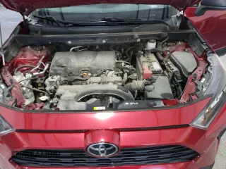 2021 Toyota RAV4 LE с VIN 2T3F1RFV2MW175978, выставлен на аукционе Copart как лот 65276275 с пробегом 57 588 миль миль и Чистый • Clean title. История ставок и продаж доступна на DreamBid. Изображение 12.