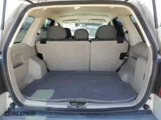2008 Mazda Tribute ES with VIN 4F2CZ06128KM13900, listed as a Copart auction lot 51960155 with 178,328 mi miles and Salvage Title. Bid and sale history available at carsss.com. Image 6.
