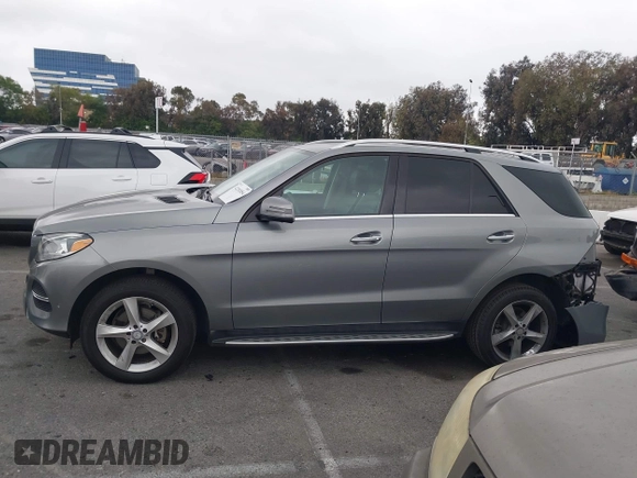 2016 Mercedes-Benz GLE 350 with VIN 4JGDA5JB1GA712156, listed as a IAAI auction lot 42281854 with 81,545 mi miles and . Bid and sale history available at DreamBid. Image 15.