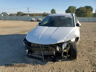 2024 Hyundai Tucson SEL with VIN 5NMJBCDE1RH353642, listed as a Copart auction lot 77195424 with 15,911 mi miles and Salvage Title. Bid and sale history available at carsss.com. Image 11.