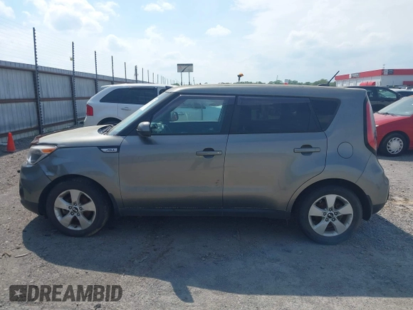 2017 Kia Soul with VIN KNDJN2A29H7462481, listed as a IAAI auction lot 42070761 with 76,105 mi miles. Bid and sale history available at carsss.com. Image 14.
