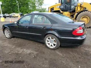 2008 Mercedes-Benz E 350 Luxury with VIN WDBUF87X28B199326, listed as a Copart auction lot 57283535 with 193,475 mi miles and Clean Title. Bid and sale history available at DreamBid. Image 2.