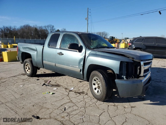 2008 Chevrolet Silverado 1500 LT w/1LT with VIN 1GCEC19C58Z129276, listed as a Copart auction lot 88720015 with 213,050 mi miles and Clean Title. Bid and sale history available at carsss.com. Image 4.
