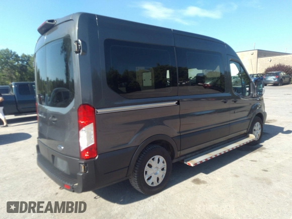 2019 Ford Transit XL с VIN 1FDZK1CMXKKA77886, выставлен на аукционе IAAI как лот 42600311 с пробегом 285 041 миль миль и . История ставок и продаж доступна на DreamBid. Изображение 4.