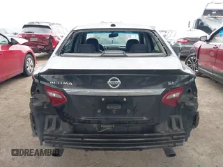 2018 Nissan Altima SR with VIN 1N4AL3AP9JC248276, listed as a IAAI auction lot 41327872 with 113,571 mi miles and . Bid and sale history available at DreamBid. Image 17.