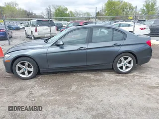 2015 BMW 3 Series 328i xDrive с VIN WBA3B5G52FNS14325, выставлен на аукционе IAAI как лот 42095241 с пробегом 95 726 миль миль и . История ставок и продаж доступна на DreamBid. Изображение 14.
