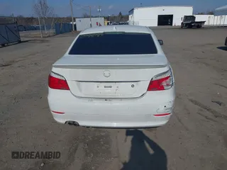 2009 BMW 5 Series 528i with VIN WBANU53559C123140, listed as a IAAI auction lot 41485181 with 247,361 mi miles and . Bid and sale history available at carsss.com. Image 16.