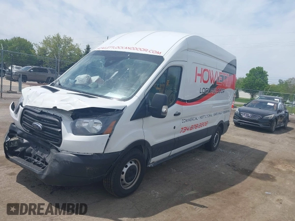 2019 Ford Transit with VIN 1FTYR2XG0KKA22854, listed as a IAAI auction lot 42245141 with 157,886 mi miles and . Bid and sale history available at DreamBid. Image 17.