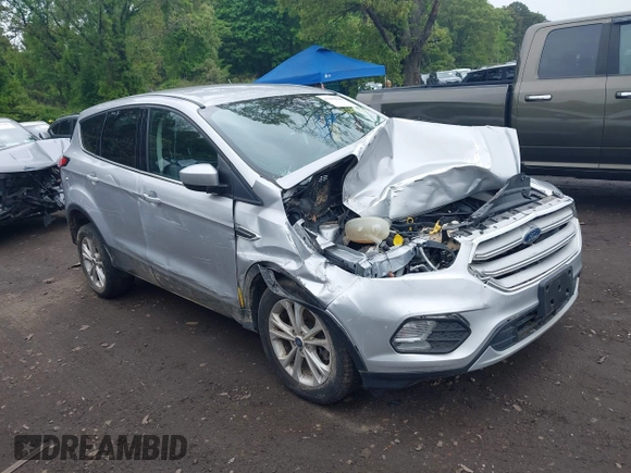 2019 Ford Escape SE z VIN 1FMCU9GD8KUA73154, wystawiony jako IAAI lot #42258644 z przebiegiem 37 090 mil mil oraz . Historia ofert i sprzedaży dostępna na DreamBid. Obrazek 1.