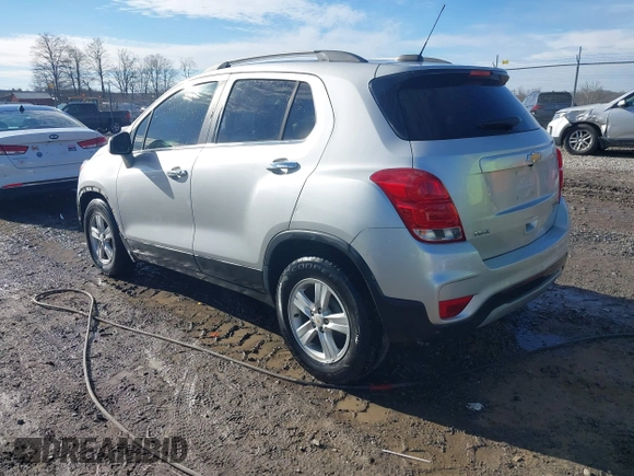 2019 Chevrolet Trax LT z VIN KL7CJLSBXKB962501, wystawiony jako IAAI lot #41446135 z przebiegiem 134 864 mil mil oraz . Historia ofert i sprzedaży dostępna na DreamBid. Obrazek 3.