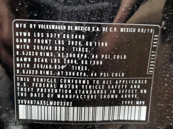 2020 Volkswagen Tiguan SEL Premium R-Line with VIN 3VV4B7AX5LM003382, listed as a Copart auction lot 46403255 with 28,355 mi miles and Salvage Title. Bid and sale history available at carsss.com. Image 13.