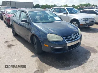 2009 Volkswagen Jetta S с VIN 3VWJM71K19M030942, выставлен на аукционе IAAI как лот 42361959 с пробегом 242 026 миль миль и . История ставок и продаж доступна на DreamBid. Изображение 1.