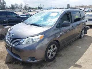 2015 Toyota Sienna LE AAS с VIN 5TDKK3DC8FS594979, выставлен на аукционе IAAI как лот 42137215 с пробегом 122 525 миль миль и . История ставок и продаж доступна на DreamBid. Изображение 17.