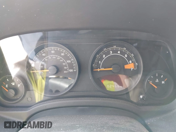 2015 Jeep Patriot High Altitude with VIN 1C4NJRFB9FD270572, listed as a IAAI auction lot 42123447 with 82,468 mi miles and . Bid and sale history available at DreamBid. Image 7.