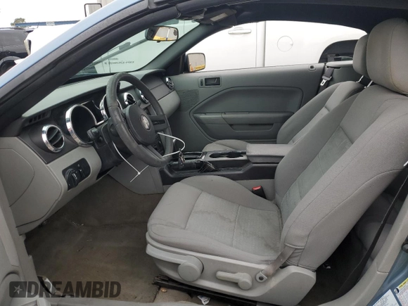 2007 Ford Mustang Deluxe with VIN 1ZVFT84N375280576, listed as a Copart auction lot 46369675 with 140,491 mi miles and Salvage Title. Bid and sale history available at carsss.com. Image 7.
