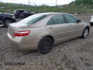 2007 Toyota Camry CE with VIN 4T1BE46K17U665272, listed as a IAAI auction lot 42209083 with 172,095 mi miles and . Bid and sale history available at DreamBid. Image 4.