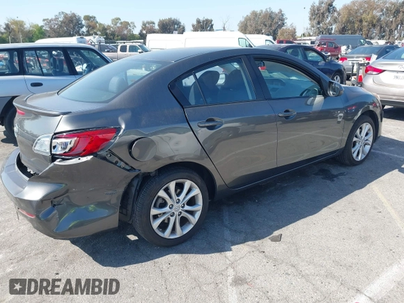 2011 Mazda Mazda3 s Sport with VIN JM1BL1U66B1431878, listed as a IAAI auction lot 41991974 with 44,302 mi miles. Bid and sale history available at carsss.com. Image 4.