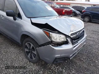 2017 Subaru Forester z VIN JF2SJABC3HH431420, wystawiony jako IAAI lot #41636819 z przebiegiem 149 467 mil mil oraz . Historia ofert i sprzedaży dostępna na DreamBid. Obrazek 6.