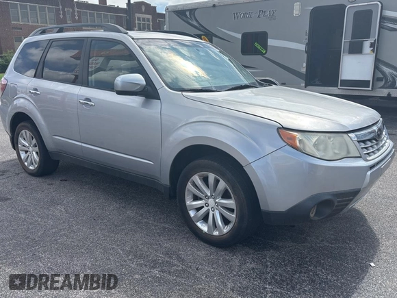 2012 Subaru Forester X Limited z VIN JF2SHBEC2CH414923, wystawiony jako Copart lot #58853575 z przebiegiem 188 885 mil mil oraz Czysty tytuł • Clean title. Historia ofert i sprzedaży dostępna na DreamBid. Obrazek 1.