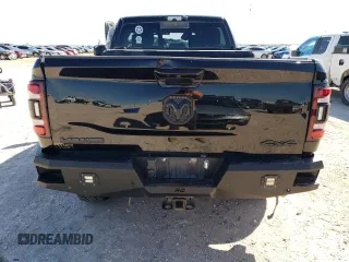 2022 Ram 2500 Laramie z VIN 3C6UR5FJ2NG144079, wystawiony jako Copart lot #68461813 z przebiegiem 155 979 mil mil oraz Nie do naprawy • Non repairable. Historia ofert i sprzedaży dostępna na DreamBid. Obrazek 6.