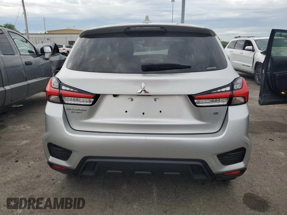 2021 Mitsubishi Outlander ES z VIN JA4ARUAU1MU010564, wystawiony jako Copart lot #56552645 z przebiegiem 86 994 mil mil oraz Czysty tytuł • Clean title. Historia ofert i sprzedaży dostępna na DreamBid. Obrazek 6.