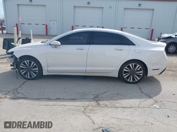 2017 Lincoln MKZ Select with VIN 3LN6L5C95HR624778, listed as a IAAI auction lot 41768831 with 104,432 mi miles. Bid and sale history available at carsss.com. Image 15.
