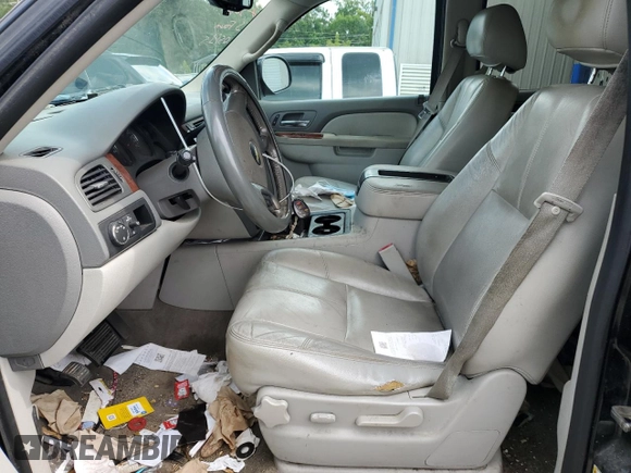 2012 Chevrolet Suburban LT с VIN 1GNSCJE01CR214873, выставлен на аукционе Copart как лот 58316385 с пробегом 266 398 миль миль и Списание • Salvage title. История ставок и продаж доступна на DreamBid. Изображение 7.