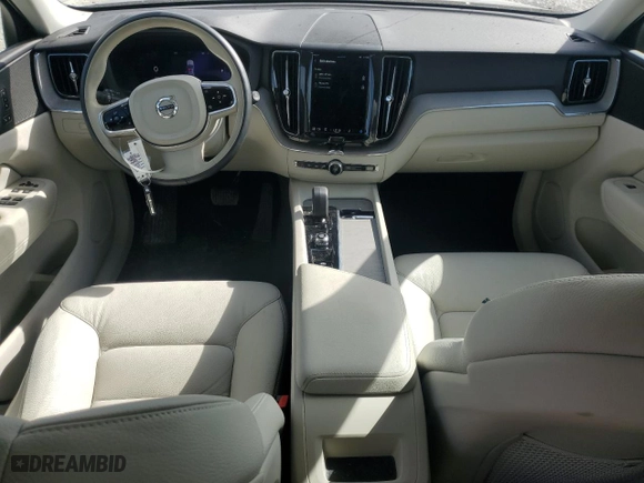 2023 Volvo XC60 Plus Bright Theme with VIN YV4L12DN0P1302014, listed as a Copart auction lot 77476774 with 17,183 mi miles and Salvage Title. Bid and sale history available at carsss.com. Image 8.