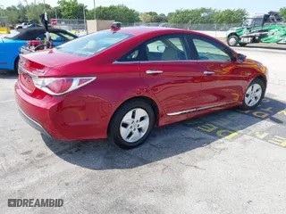 2012 Hyundai Sonata Hybrid with VIN KMHEC4A49CA041193, listed as a IAAI auction lot 41823128 with 108,116 mi miles. Bid and sale history available at carsss.com. Image 4.
