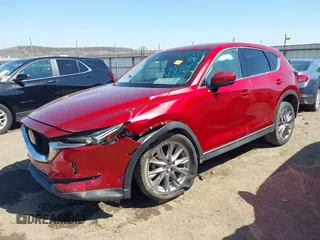 2019 Mazda CX-5 Grand Touring with VIN JM3KFADM5K1556917, listed as a IAAI auction lot 41706323 with 77,804 mi miles. Bid and sale history available at carsss.com. Image 17.