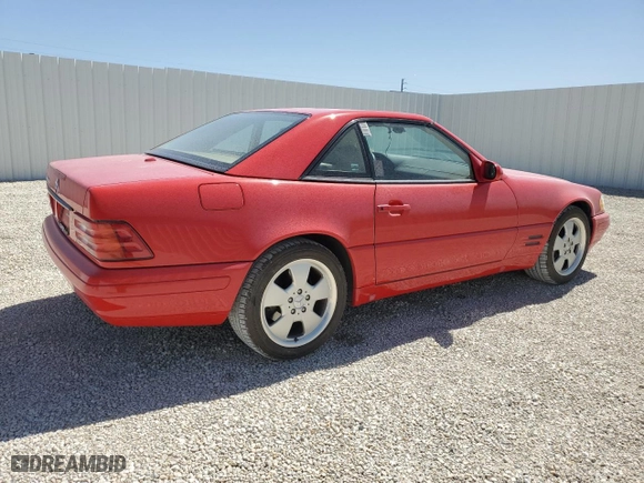 2000 Mercedes-Benz SL-Class with VIN WDBFA68F8YF194433, listed as a Copart auction lot 48961695 with 31,627 mi miles and Clean Title. Bid and sale history available at carsss.com. Image 3.