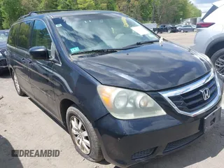 2008 Honda Odyssey EX-L with VIN 5FNRL38798B110317, listed as a IAAI auction lot 42216800 with 268,079 mi miles and . Bid and sale history available at carsss.com. Image 1.