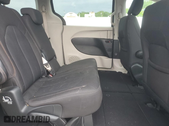 2017 Chrysler Pacifica Touring with VIN 2C4RC1DG8HR676046, listed as a Copart auction lot 57920745 with 100,164 mi miles and Salvage title. Bid and sale history available at DreamBid. Image 11.