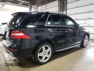 2015 Mercedes-Benz M 400 with VIN 4JGDA5GB0FA513220, listed as a Copart auction lot 49064195 with 138,715 mi miles and Clean Title. Bid and sale history available at DreamBid. Image 3.