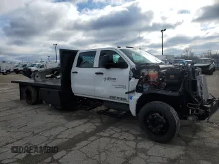 2023 Chevrolet Silverado 1500 with VIN 1HTKHPVM3PH723040, listed as a Copart auction lot 43317695 with 2,944 mi miles and Salvage Title. Bid and sale history available at DreamBid. Image 4.