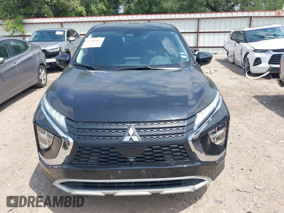 2025 Mitsubishi Eclipse Cross SE z VIN JA4ATWAA5SZ004141, wystawiony jako IAAI lot #42188861 z przebiegiem 7 481 mil mil oraz . Historia ofert i sprzedaży dostępna na DreamBid. Obrazek 12.