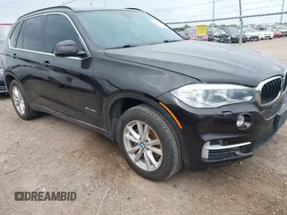 2014 BMW X5 sDrive35i z VIN 5UXKR2C50E0C00726, wystawiony jako IAAI lot #42119347 z przebiegiem 112 521 mil mil oraz . Historia ofert i sprzedaży dostępna na DreamBid. Obrazek 1.
