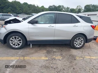 2021 Chevrolet Equinox LS with VIN 3GNAXHEV3MS135238, listed as a IAAI auction lot 40353517 with 109,008 mi miles. Bid and sale history available at carsss.com. Image 14.