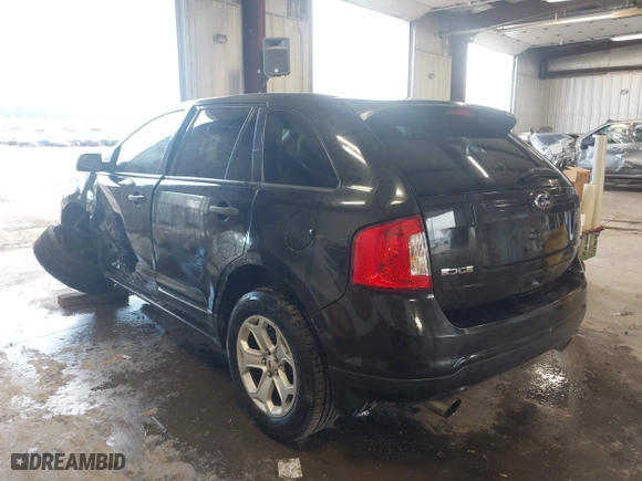 2013 Ford Edge SE with VIN 2FMDK3G9XDBA87472, listed as a IAAI auction lot 41872665 with 124,743 mi miles. Bid and sale history available at carsss.com. Image 3.