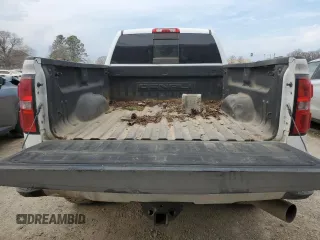 2015 GMC Sierra 2500HD available WiFi Denali with VIN 1GT120E80FF587884, listed as a Copart auction lot 47847815 with 0 mi miles and Salvage Title. Bid and sale history available at carsss.com. Image 10.