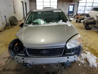 2006 Chevrolet Malibu LT w/0LT with VIN 1G1ZT51F16F105627, listed as a Copart auction lot 45753395 with 154,176 mi miles and Non Repairable. Bid and sale history available at carsss.com. Image 5.