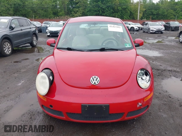 2010 Volkswagen Beetle with VIN 3VWPW3AG2AM030395, listed as a IAAI auction lot 42367992 with 93,052 mi miles and . Bid and sale history available at DreamBid. Image 12.